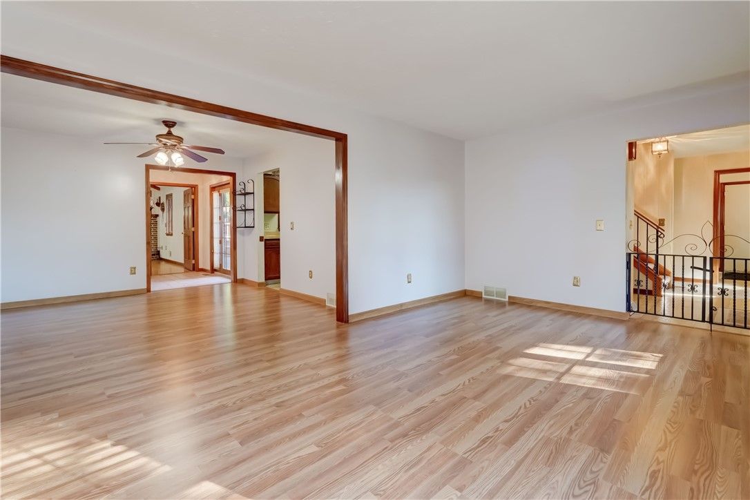 Empty room, Interior, Wood Texture Flooring
