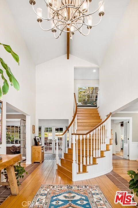 Chandelier, Interior, Wood Texture Flooring