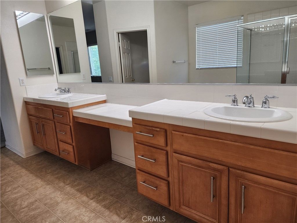 Bathroom, Dual Sink Vanities, Interior, Tile Countertops