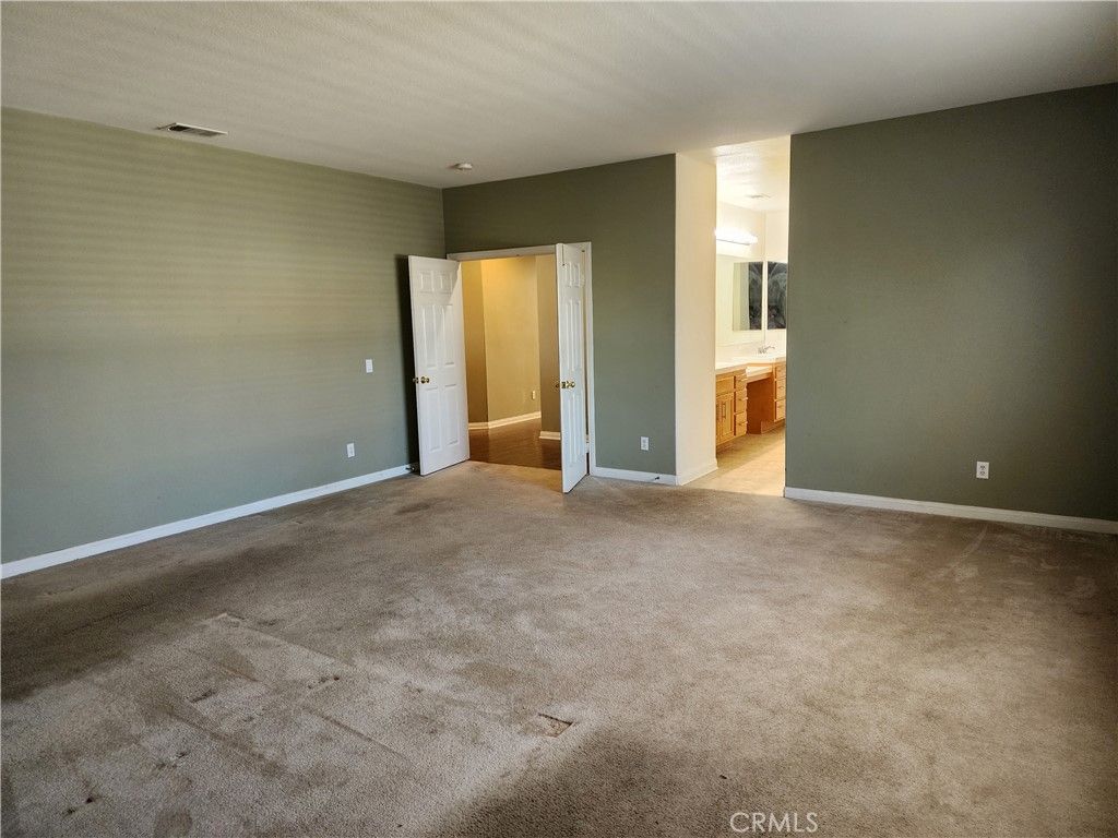 Bathroom, Empty room, Interior