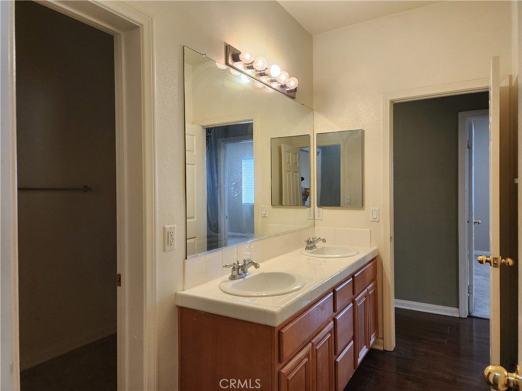 Bathroom, Dual Sink Vanities, Interior, Wood Texture Flooring