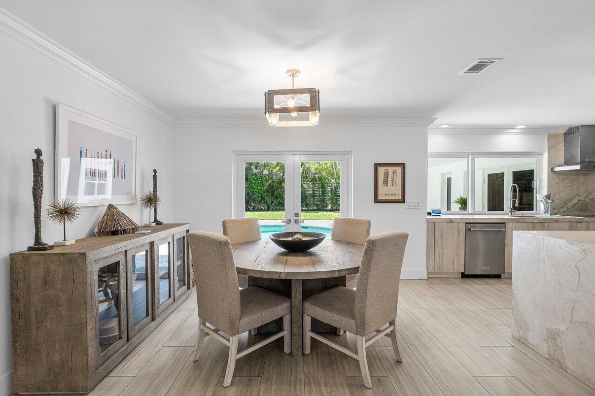 Dining room, Interior, Kitchen, Pendant Lights, Wood Texture Flooring