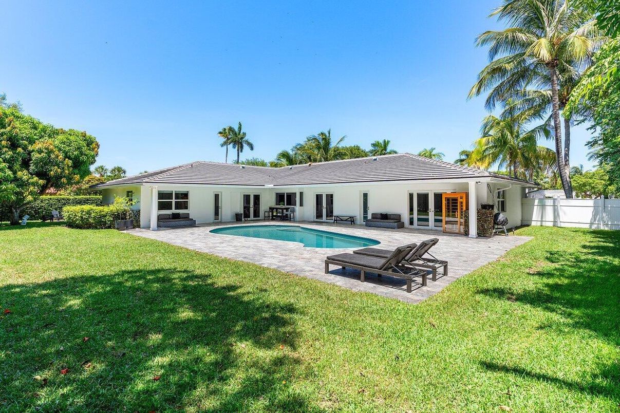 Backyard, Exterior, Pool