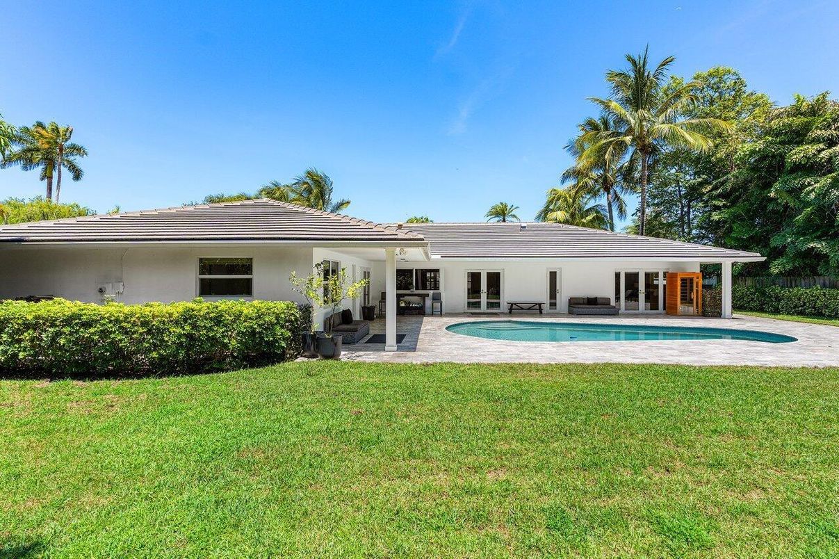 Backyard, Exterior, Pool