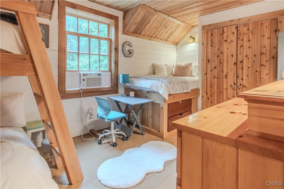 Bedroom, Home Office, Interior, Wooden Ceilings, Wooden Walls