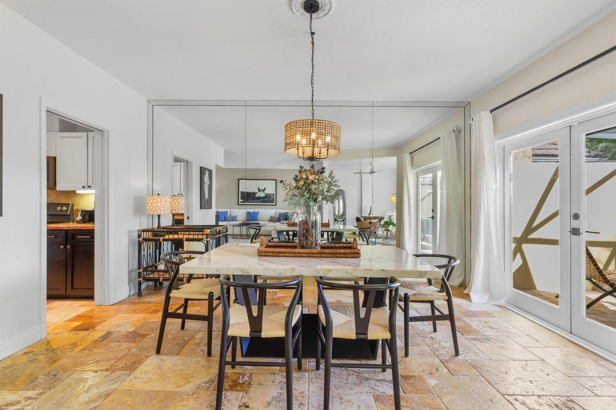 Chandelier, Interior, Recessed Lighting