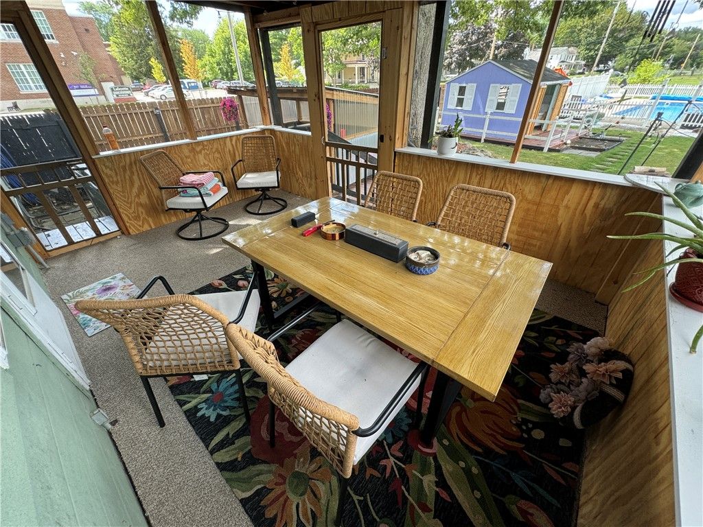 Dining room, Interior, Sun Room