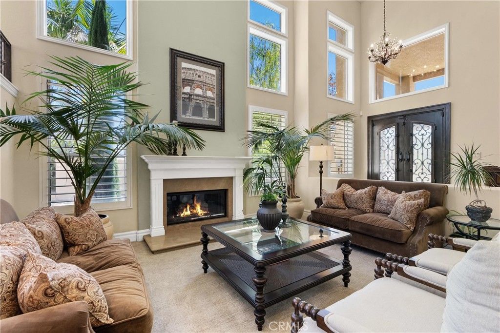 Chandelier, Fireplace, Interior, Living room, Pendant Lights