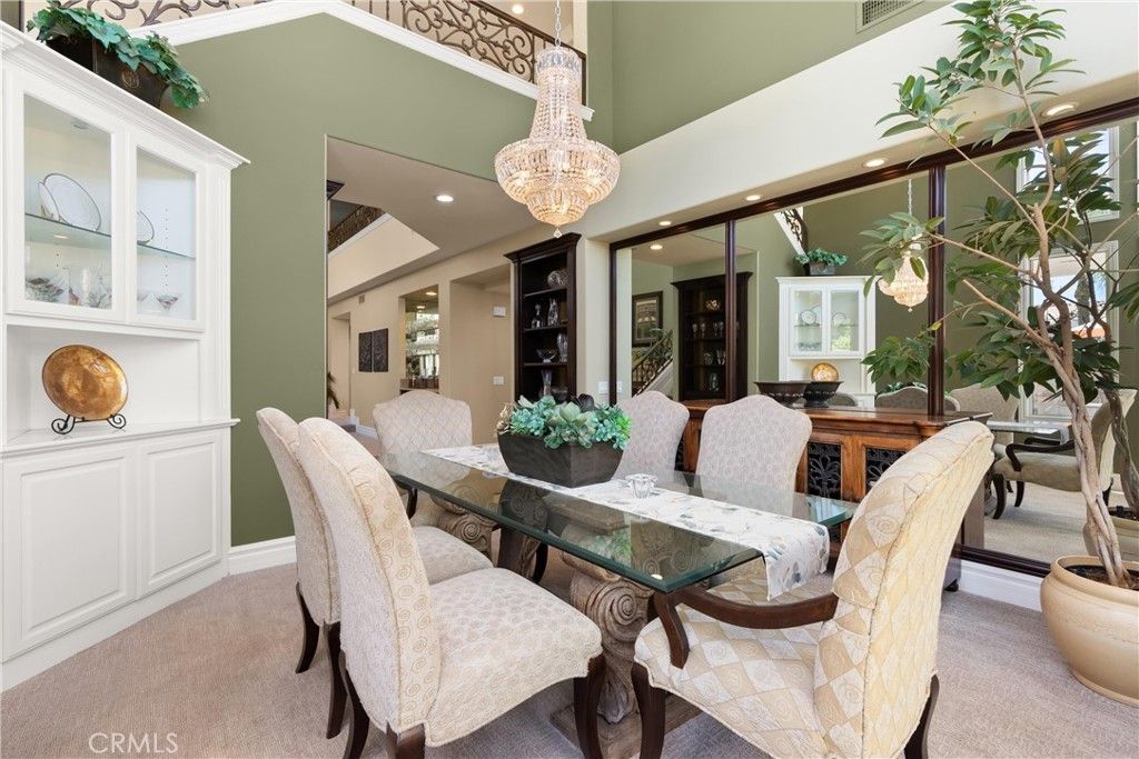Chandelier, Dining room, Interior, Recessed Lighting