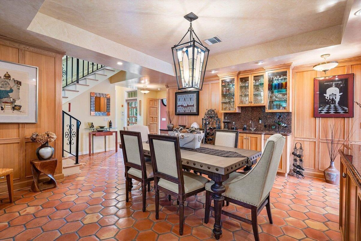 Dining room, Interior, Recessed Lighting, Wooden Walls