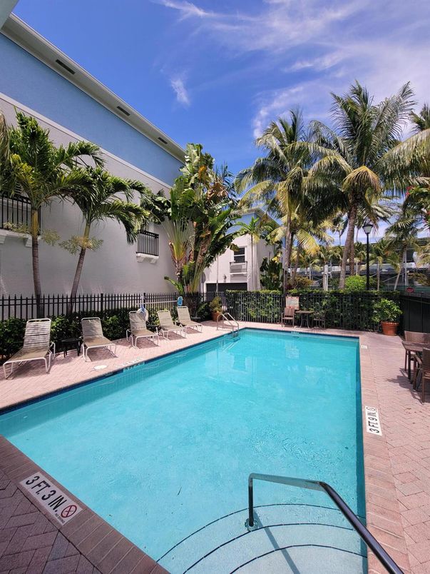 Exterior, Pool, Water