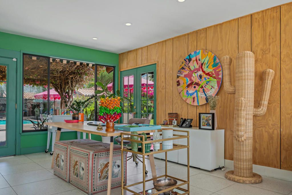 Dining room, Interior, Recessed Lighting, Wooden Walls