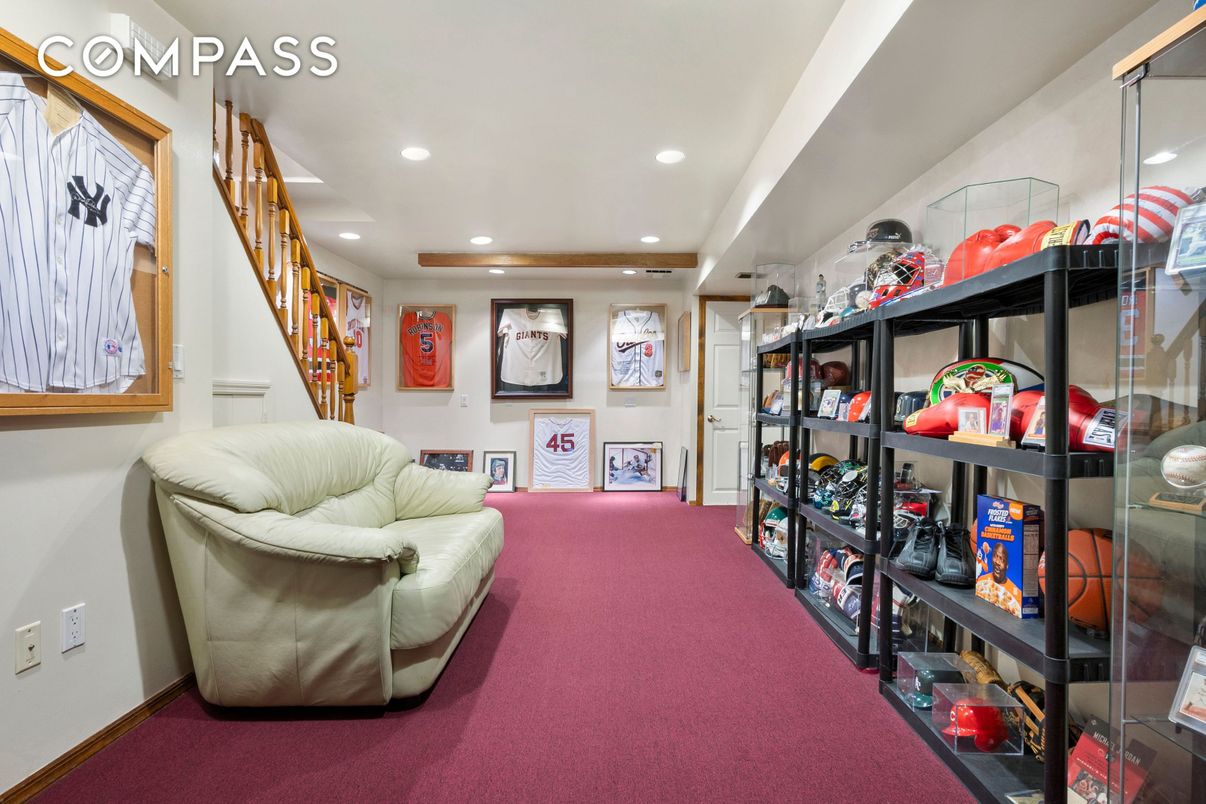 Interior, Recessed Lighting
