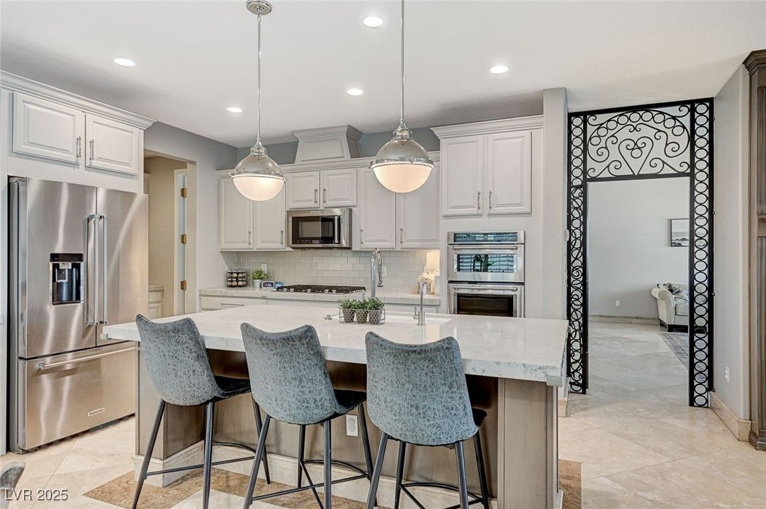 Interior, Kitchen, Pendant Lights, Recessed Lighting, Stainless Steel Appliances