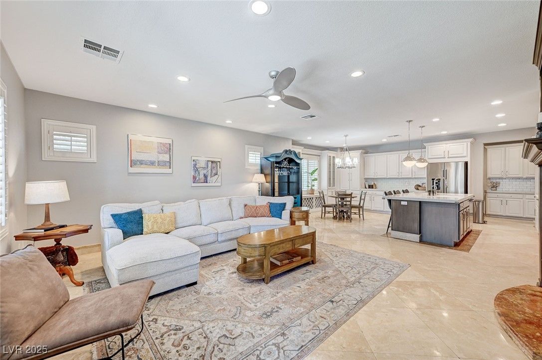 Dining room, Interior, Kitchen, Living room, Pendant Lights, Recessed Lighting, Stainless Steel Appliances