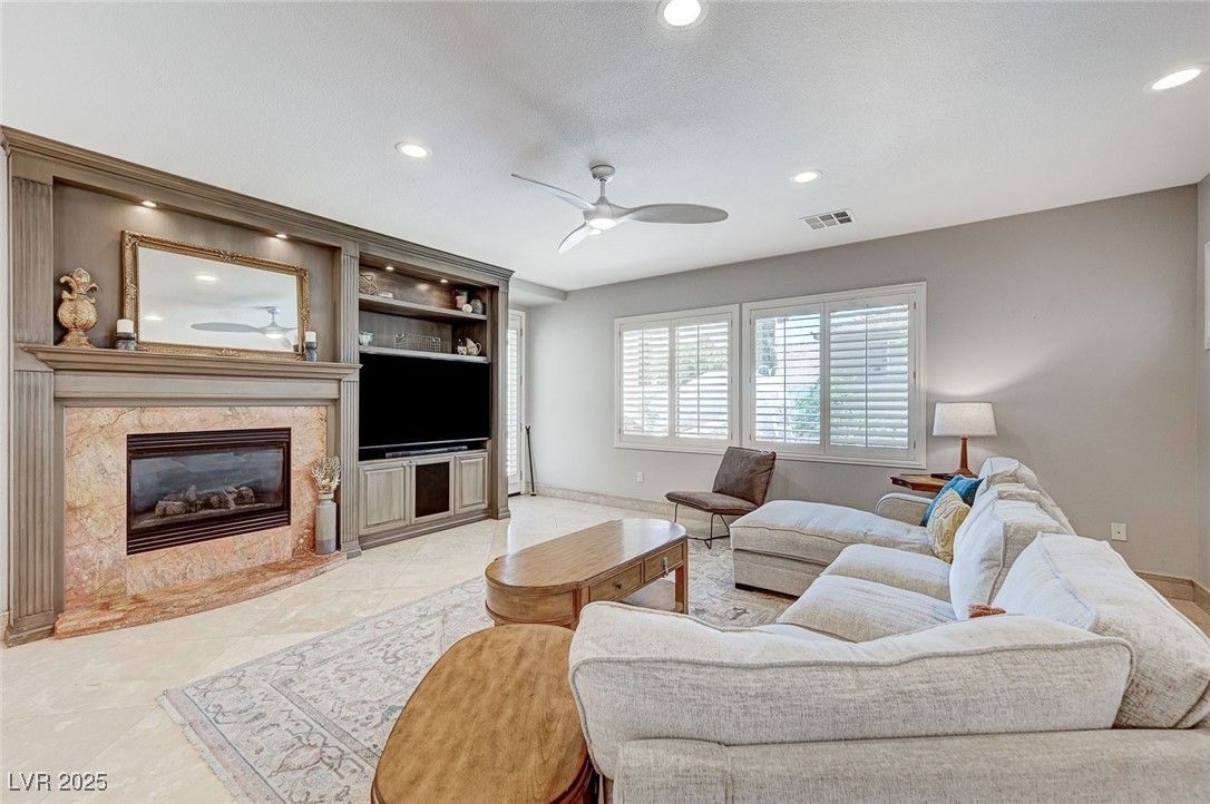 Fireplace, Interior, Living room, Recessed Lighting