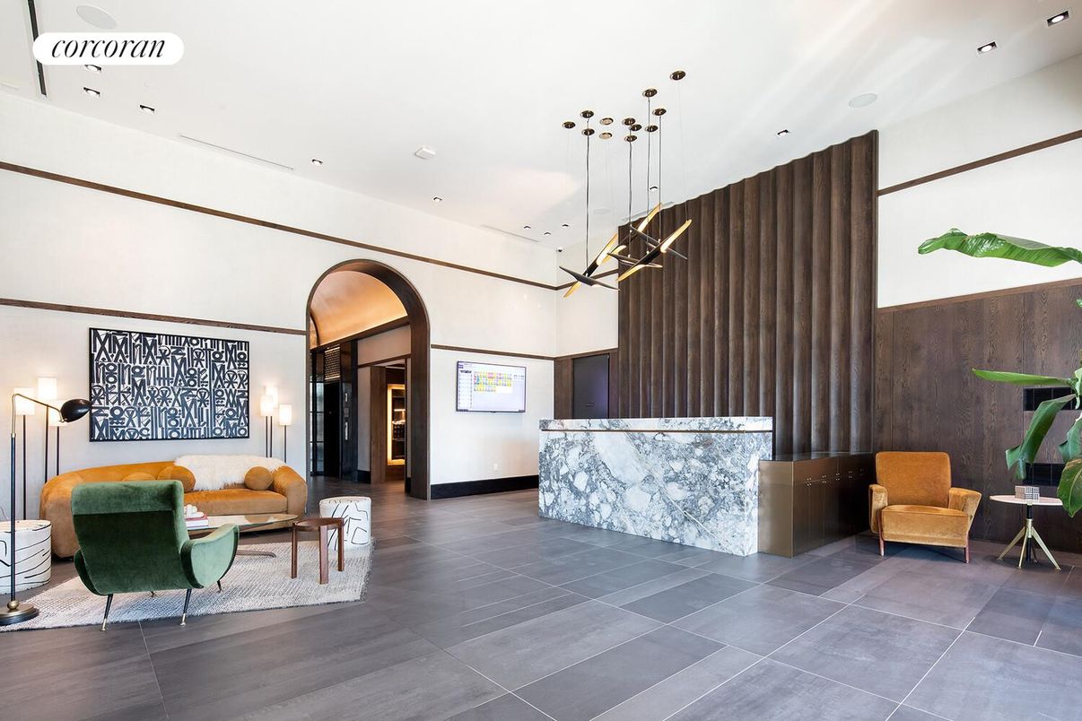 Interior, Living room, Pendant Lights, Recessed Lighting