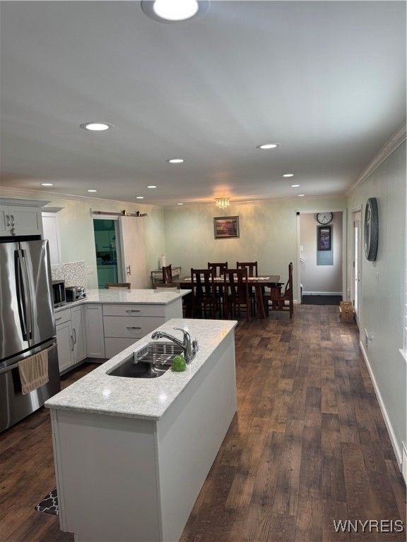 Dining room, Interior, Kitchen, Recessed Lighting, Stainless Steel Appliances, Wood Texture Flooring