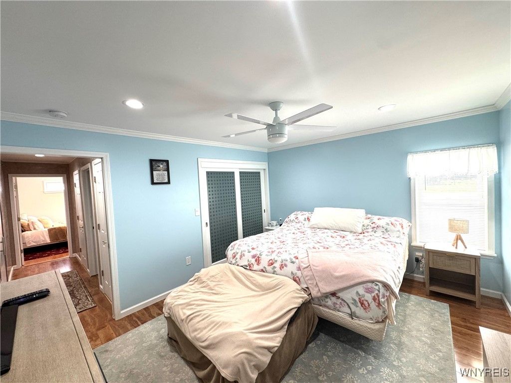 Bedroom, Interior, Recessed Lighting, Wood Texture Flooring