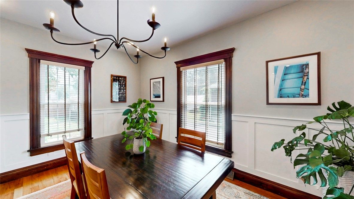 Chandelier, Dining room, Interior, Wood Texture Flooring