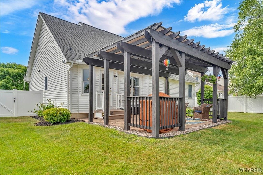 Backyard, Exterior, Hot Tub