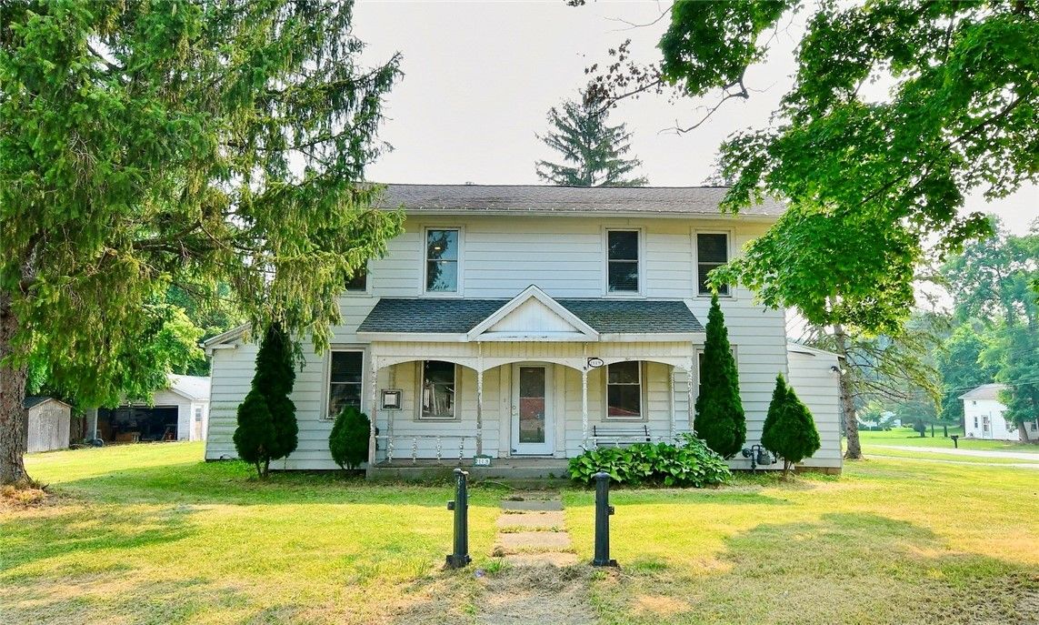 Backyard, Exterior, Facade, Georgian