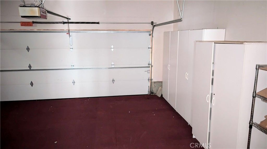 Garage, Interior