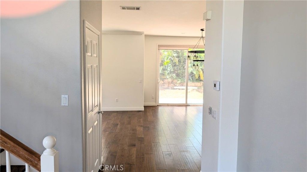 Interior, Pendant Lights, Recessed Lighting, Wood Texture Flooring