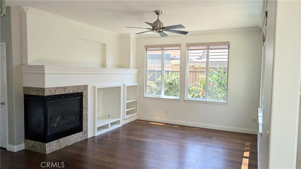 Empty room, Fireplace, Interior, Wood Texture Flooring