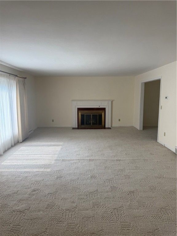 Empty room, Fireplace, Interior
