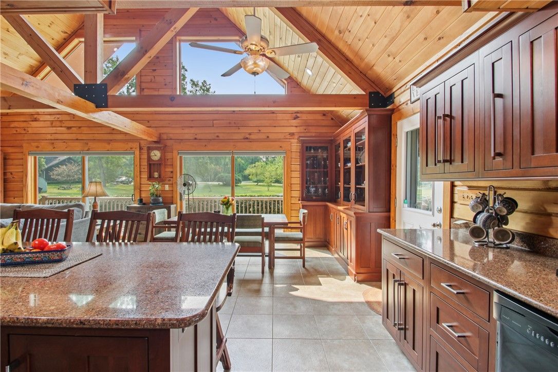Dining room, Interior, Kitchen, Wooden Beams, Wooden Ceilings, Wooden Walls