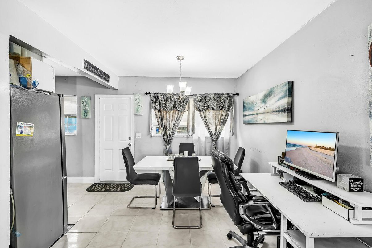 Chandelier, Home Office, Interior