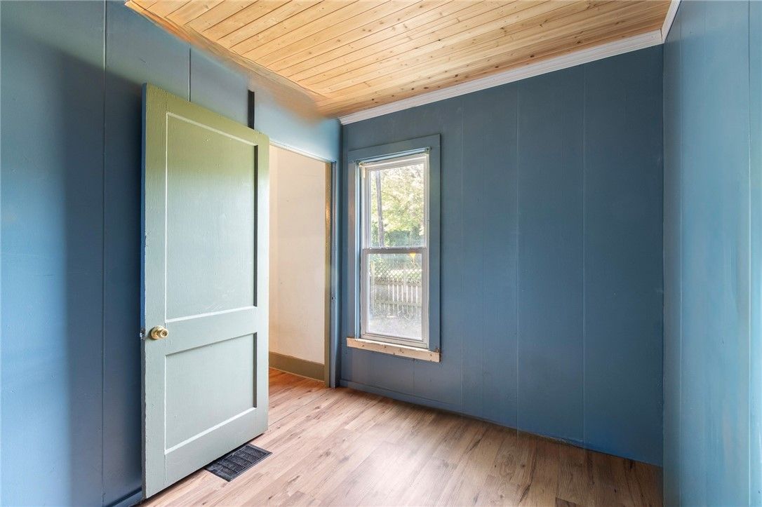 Empty room, Interior, Wooden Ceilings, Wood Texture Flooring