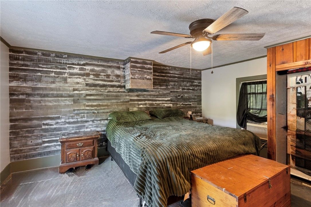 Bedroom, Interior, Wooden Walls