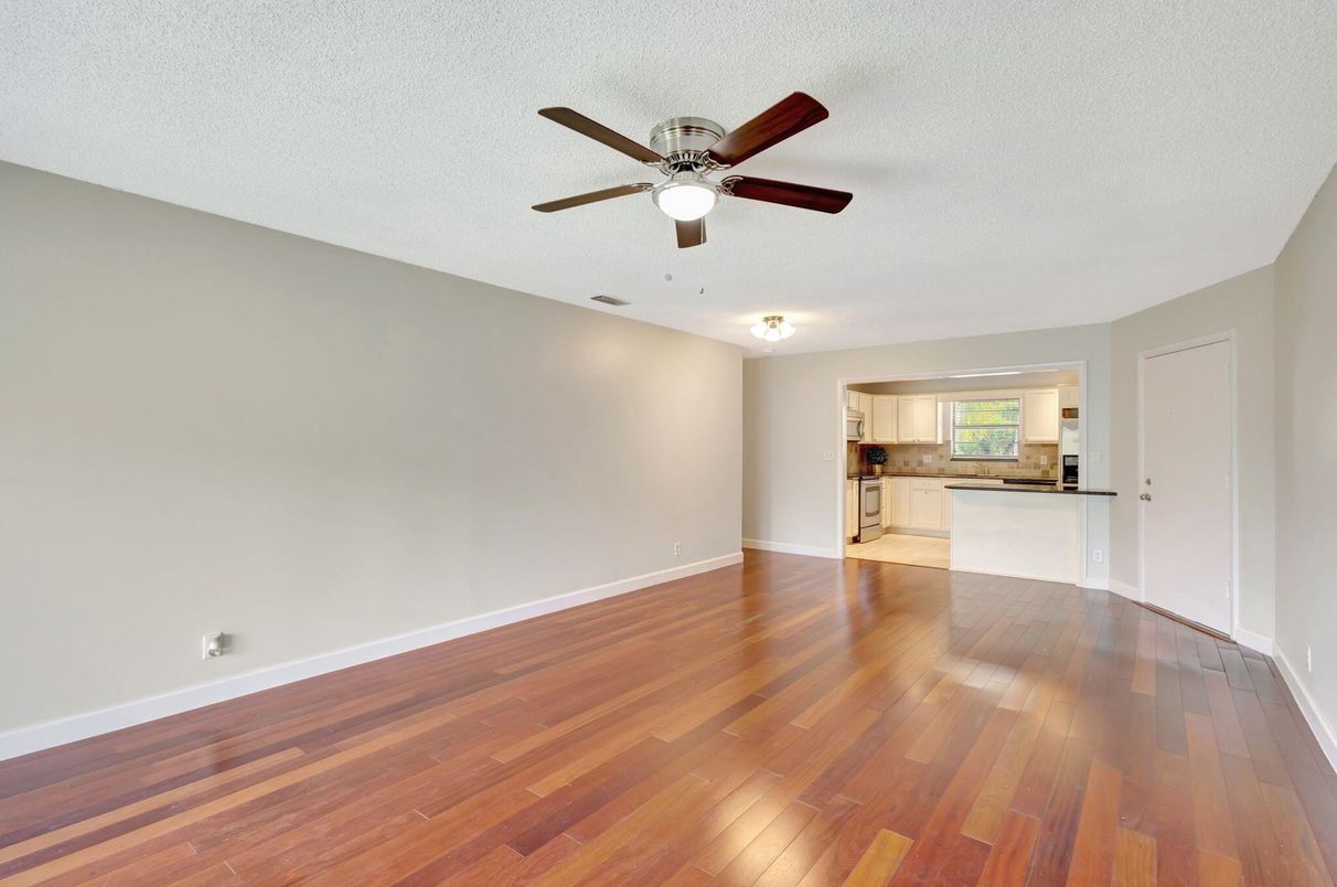 Empty room, Interior, Kitchen, Wood Texture Flooring