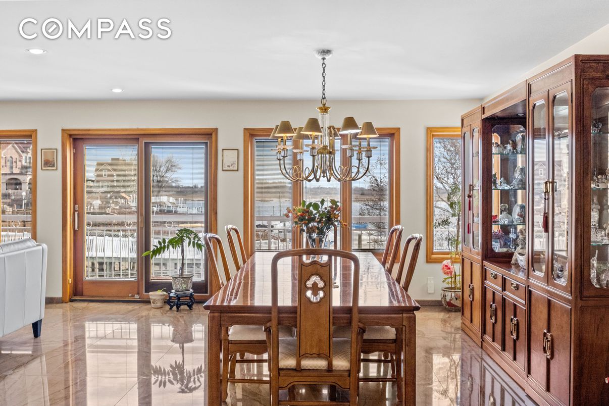 Chandelier, Dining room, Interior, Recessed Lighting