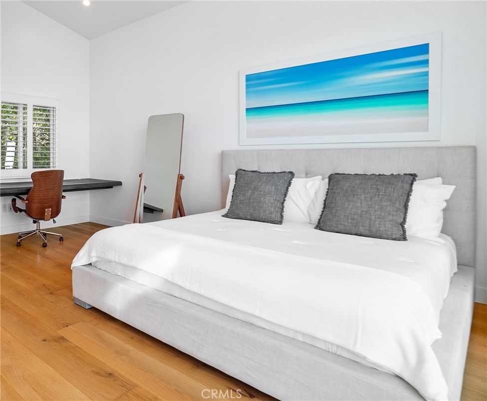 Bedroom, Home Office, Interior, Recessed Lighting, Wood Texture Flooring