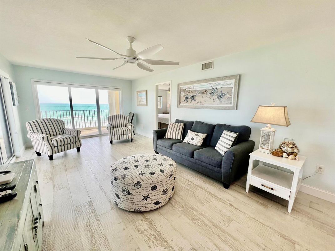 Interior, Living room, Water, Wood Texture Flooring