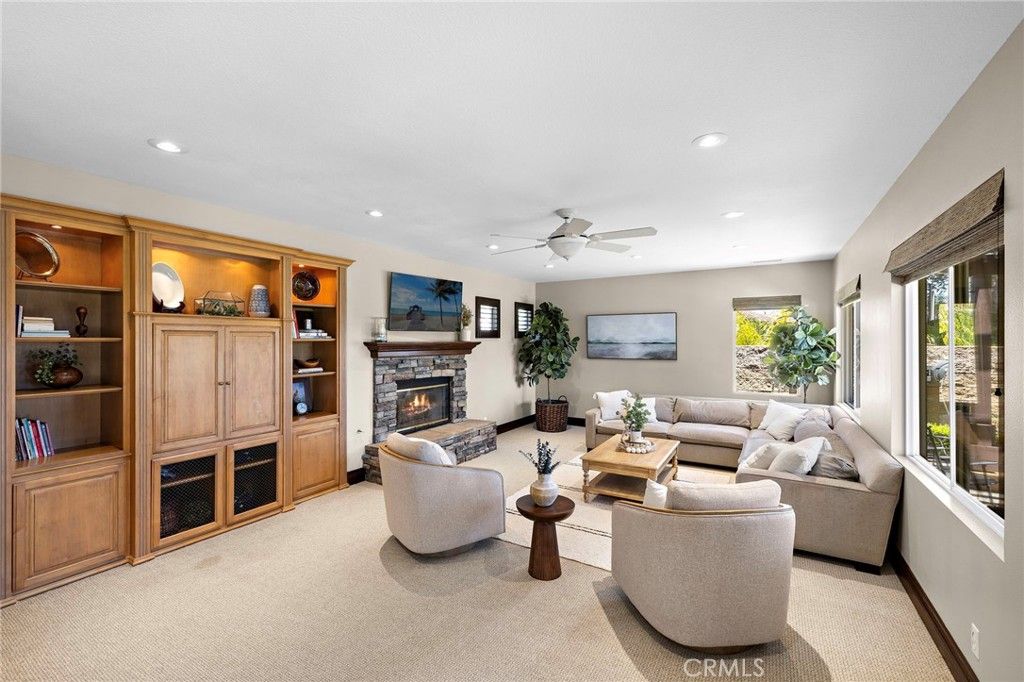 Fireplace, Interior, Living room, Recessed Lighting