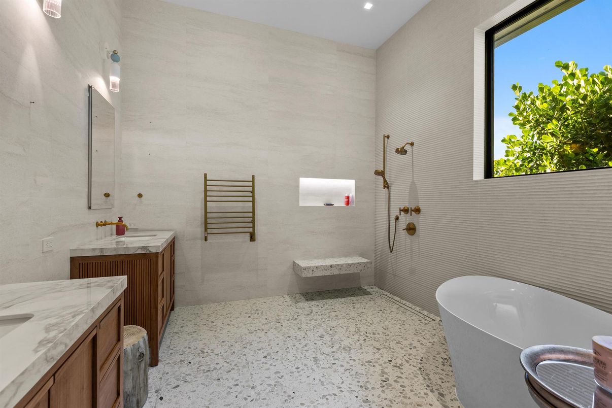 Bathroom, Free Standing Baths, Interior, Recessed Lighting