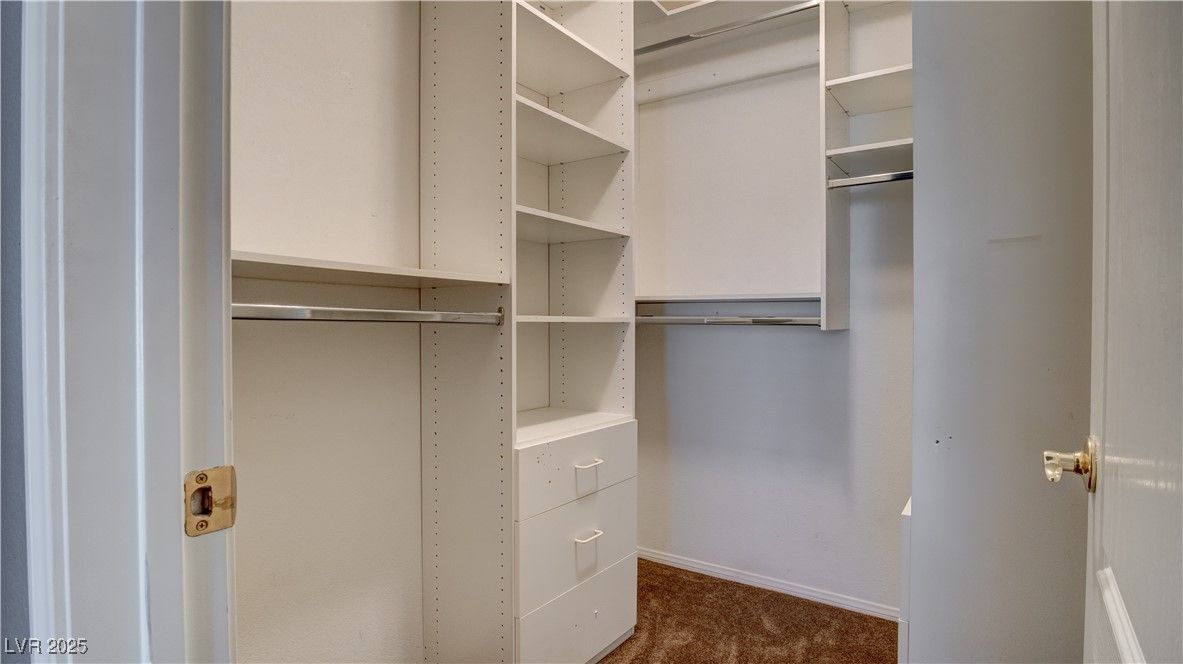 Interior, Walk-in Closets