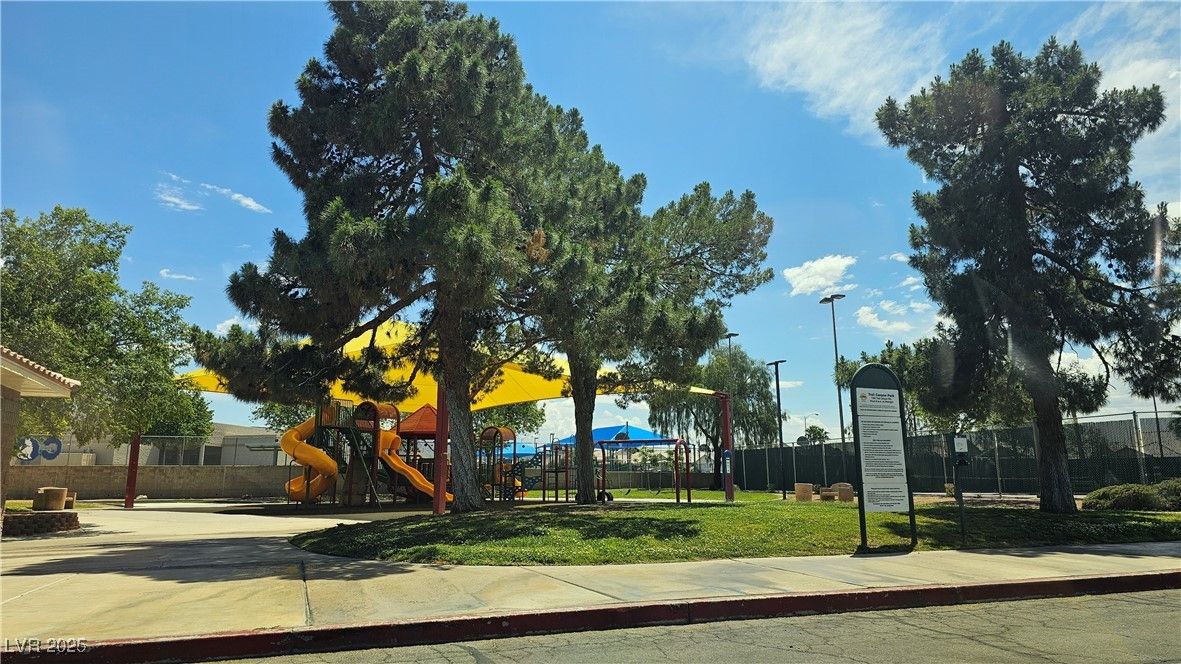 Backyard, Exterior, Playground