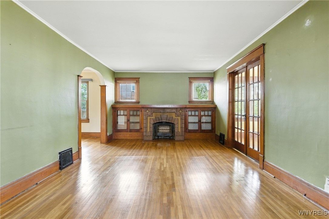 Empty room, Fireplace, Interior, Wood Texture Flooring