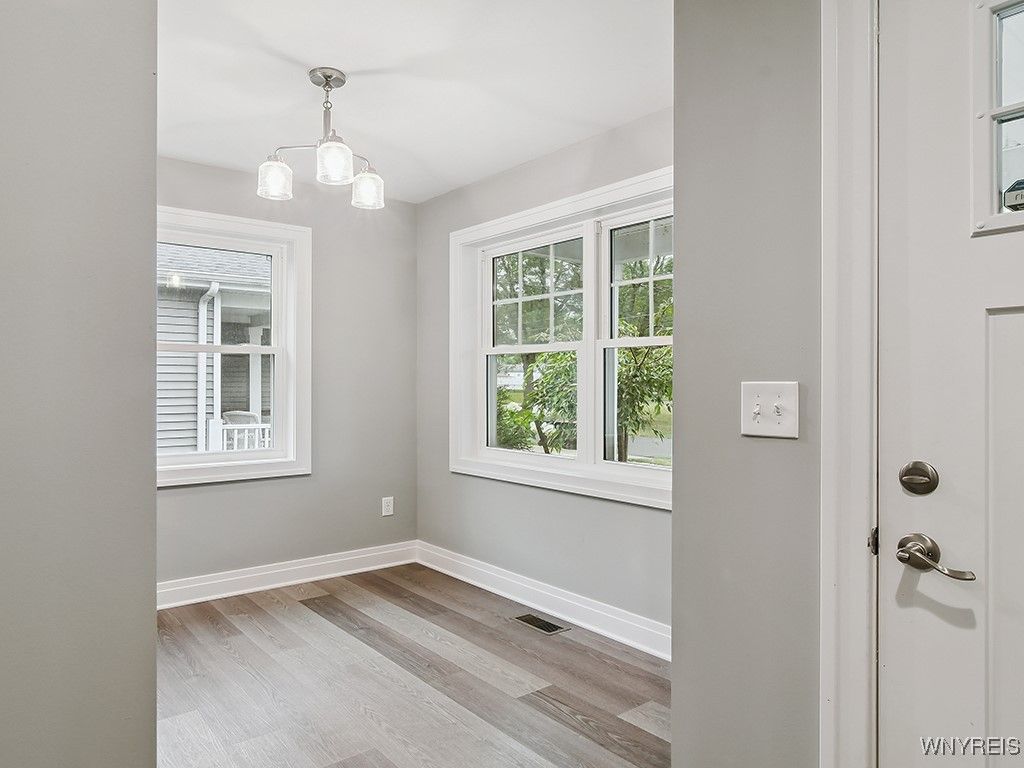 DE Listing image placeholder