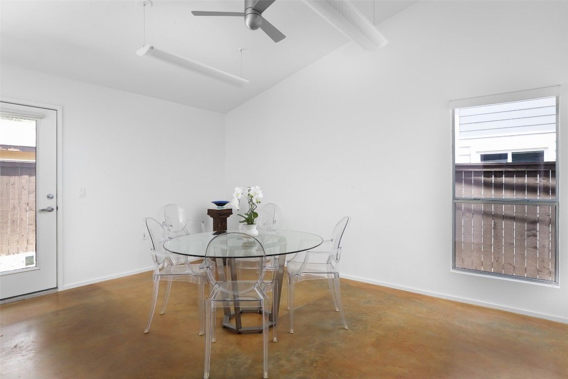 Dining room, Interior