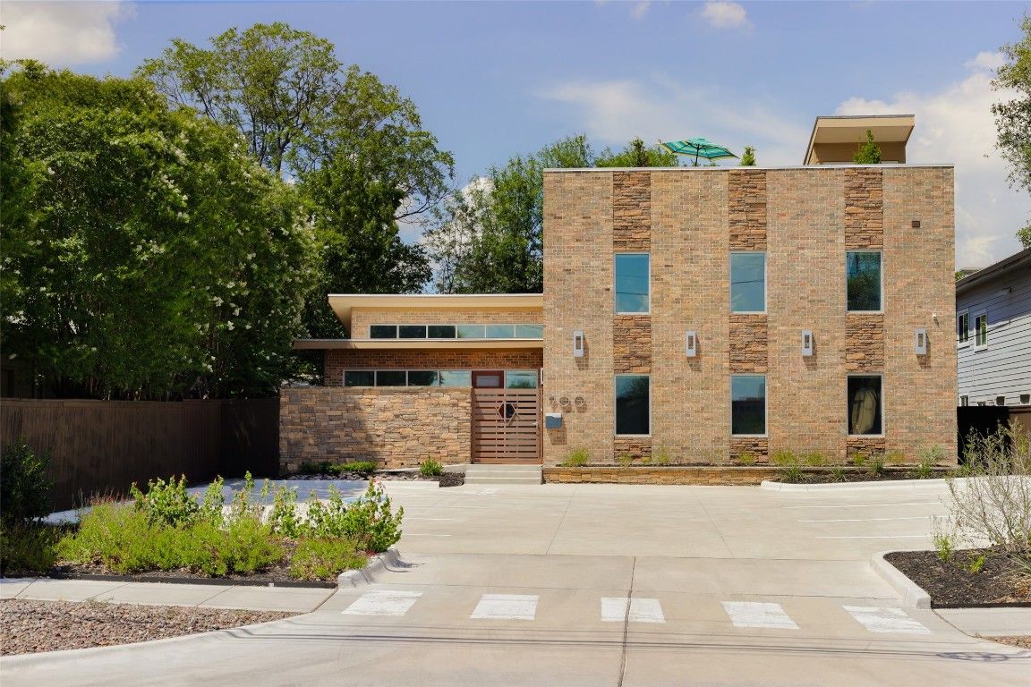 Exterior, Facade, Brick Facade, Modern
