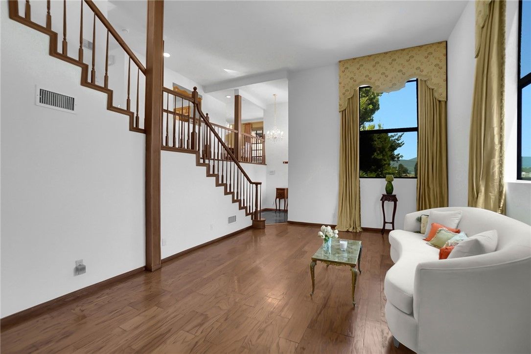 Chandelier, Interior, Living room, Recessed Lighting, Wood Texture Flooring