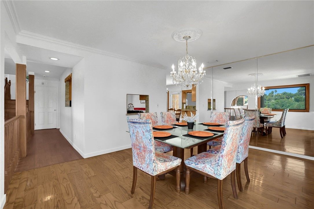 Chandelier, Dining room, Interior, Recessed Lighting, Wood Texture Flooring