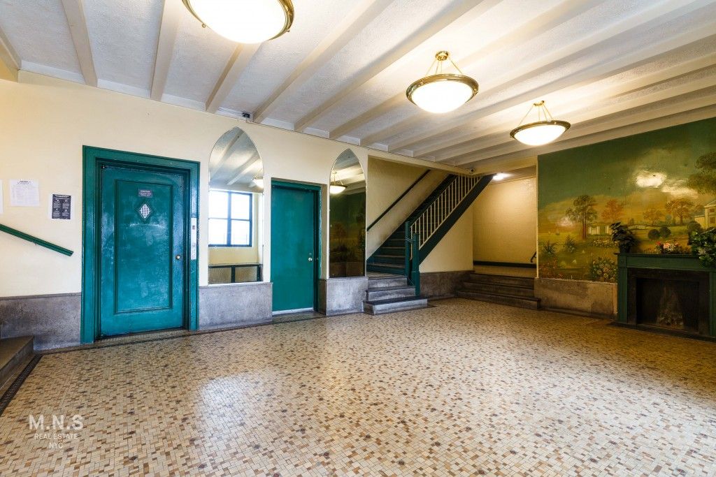Fireplace, Interior