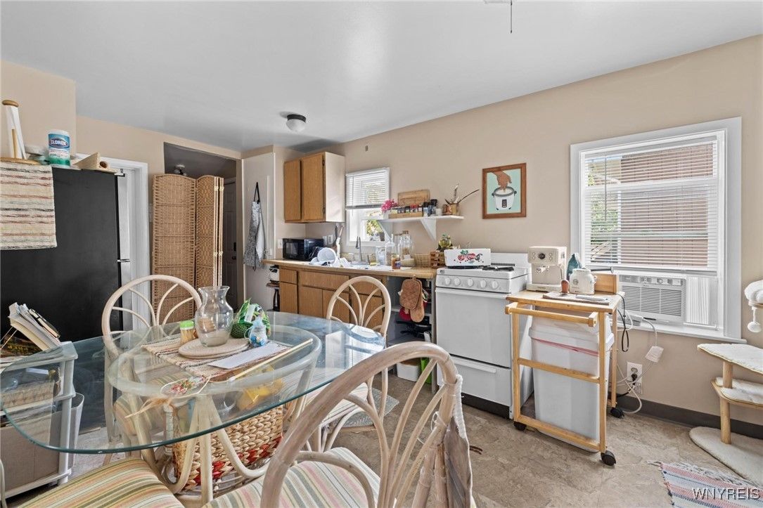 Dining room, Interior, Kitchen
